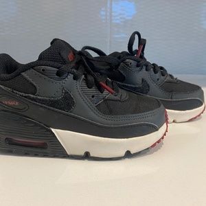 Nike Air Max 90 - kids size 10c